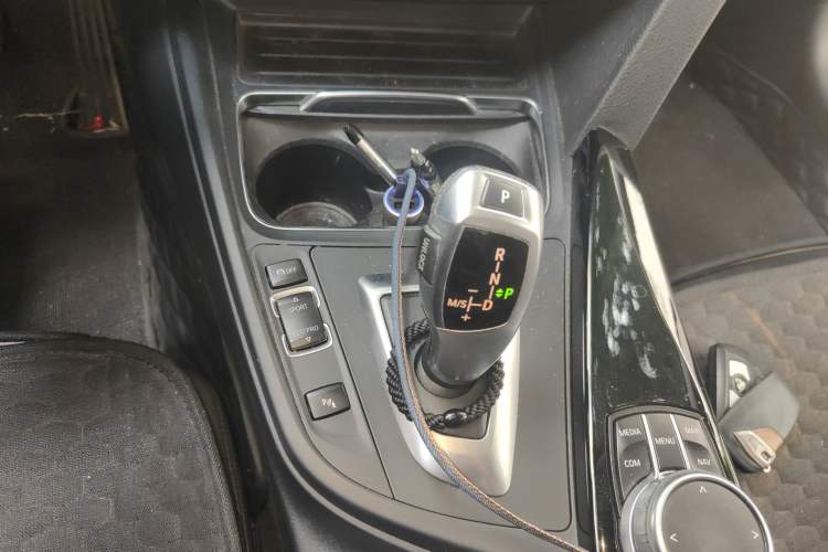 Used BMW 3 Series 2017 320Li Fashion Model
