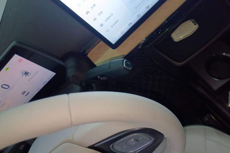 Used JAC Yiwei 3 2023 505km Pro
