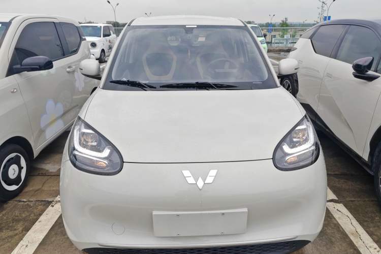 Used Wuling Bingo 2024 203km Light Edition Front