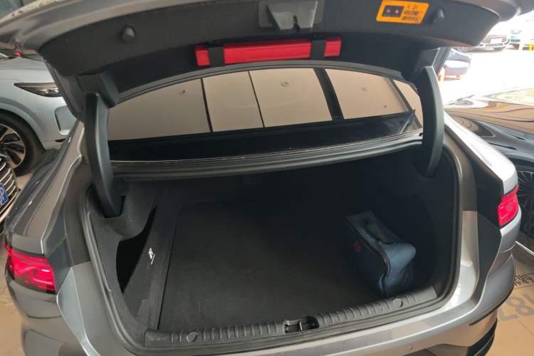 Used BYD Han 2023 DM-i Champion Edition 121KM Prestige Model
