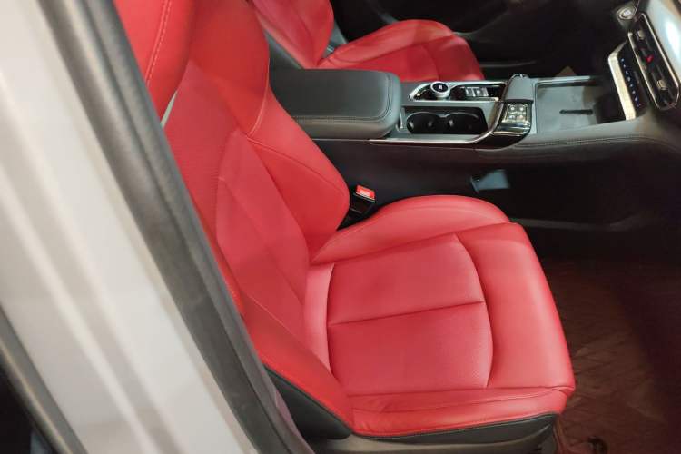 Used CHANGAN UNI-T 2020 1.5T Flagship Version Right Front Seat