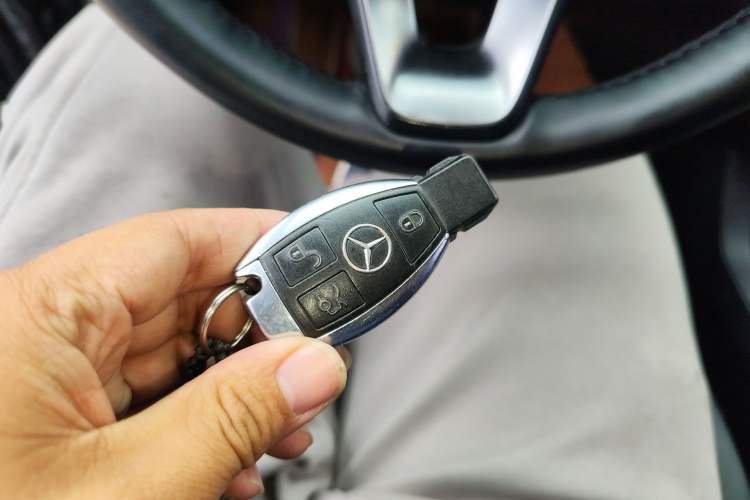 Used Mercedes-Benz GLE 2015 GLE 320 4MATIC Vehicle Key