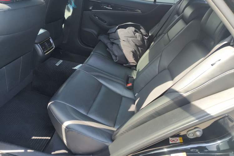 Used Toyota Crown 2018 2.0T Fashion Edition