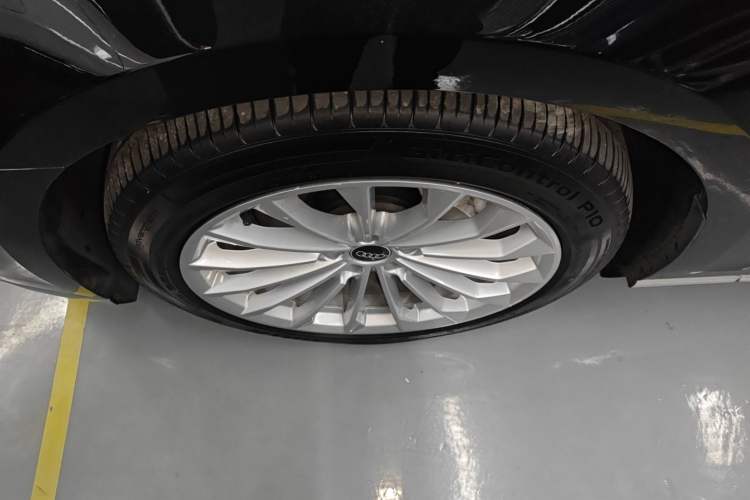 Used Audi A8 2022 A8L 50 TFSI quattro Comfort Edition Collector's Model
