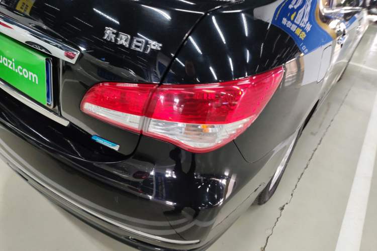 Used Nissan Sylphy 2016 Classic 1.6XE Manual Leading Edition Exterior 3