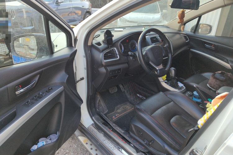 Used Suzuki S-Cross 2015 1.4T Automatic 4x4 Prestige Model Driver Seat