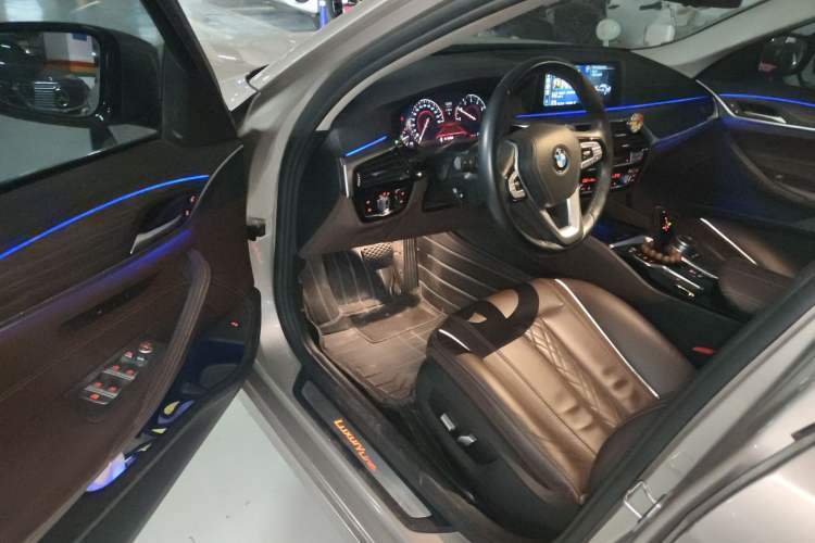 Used BMW 5 Series 2018 Revised Version 530Li Leading Edition Luxury Package

