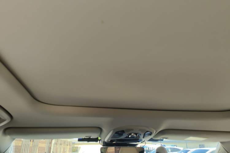 Used Lynk & Co 06 2021 1.5T Shero Pink Special Edition
