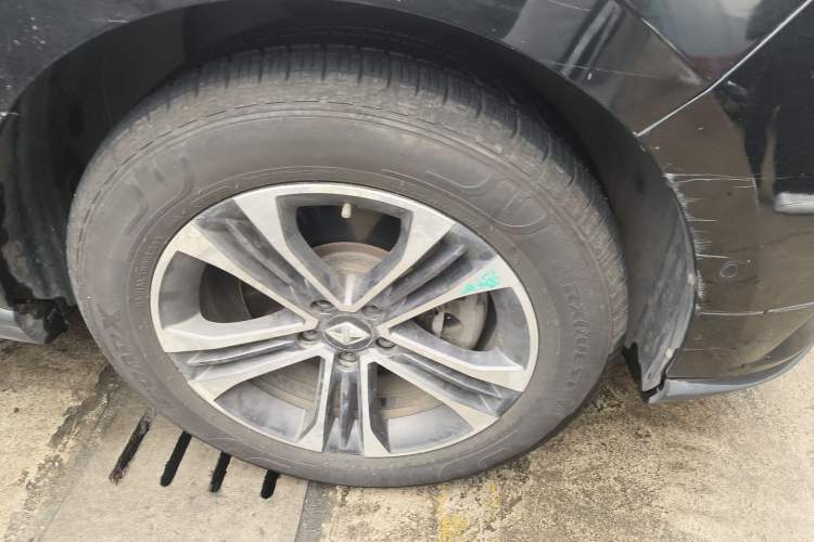 Used BORGWARD BX7 2016 28T Two-Wheel Drive Luxury Version 6 Seats
