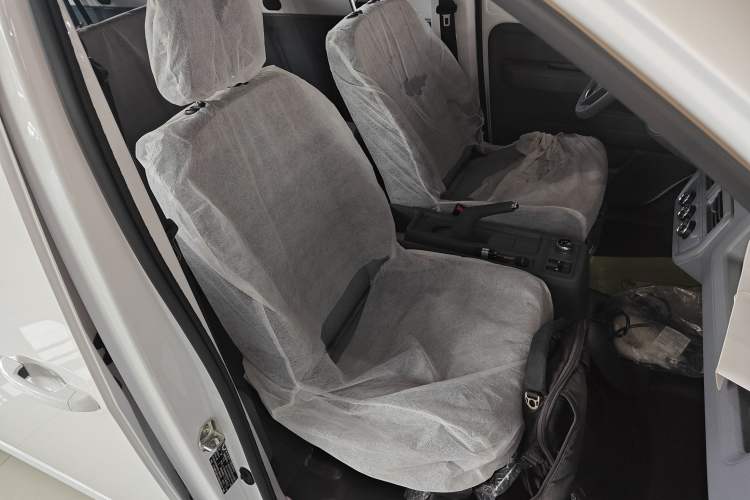 Used Wuling Yangguang 2025 Model 400km Bus Edition—Comfort Edition
