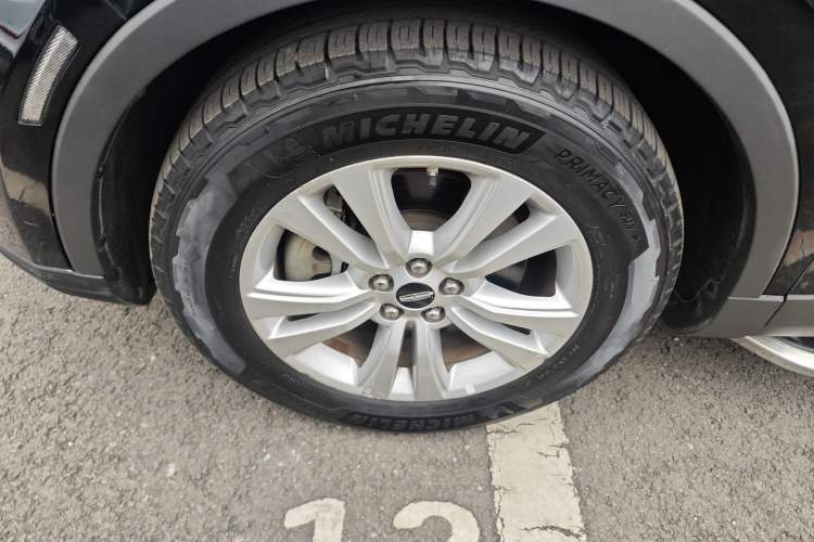 Used Lincoln MKX 2015 2.0T Two-Wheel Drive Deluxe Edition