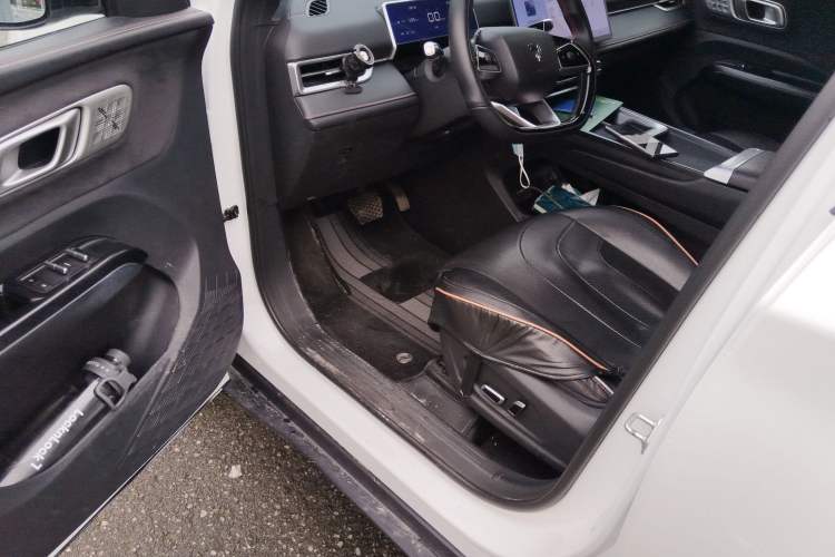 Used NETA X 2023 500 Driver Seat