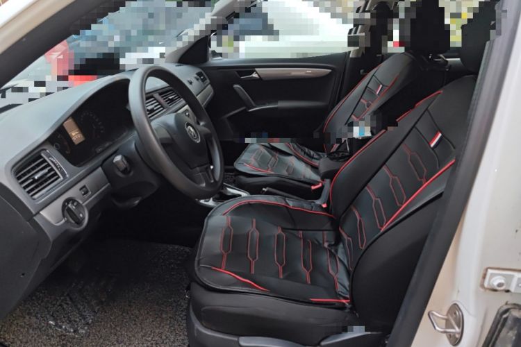 Used Volkswagen Lavida 2013 Revised Classic 1.6L Automatic Fashion Edition
