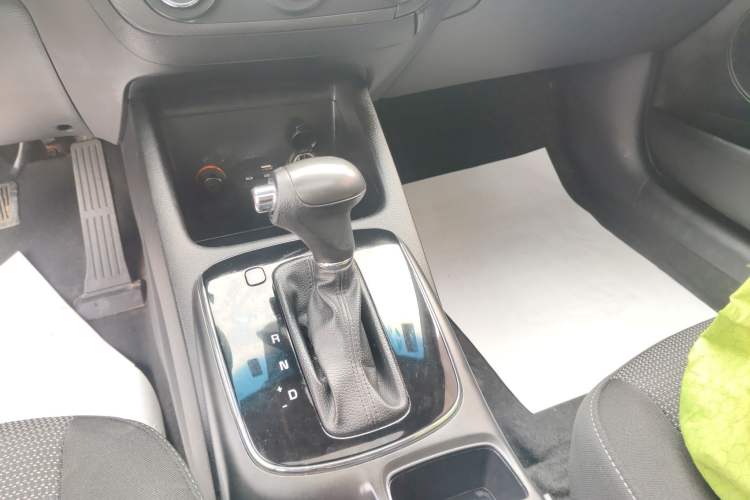 Used Kia K3 2016 1.6L Automatic with Sunroof