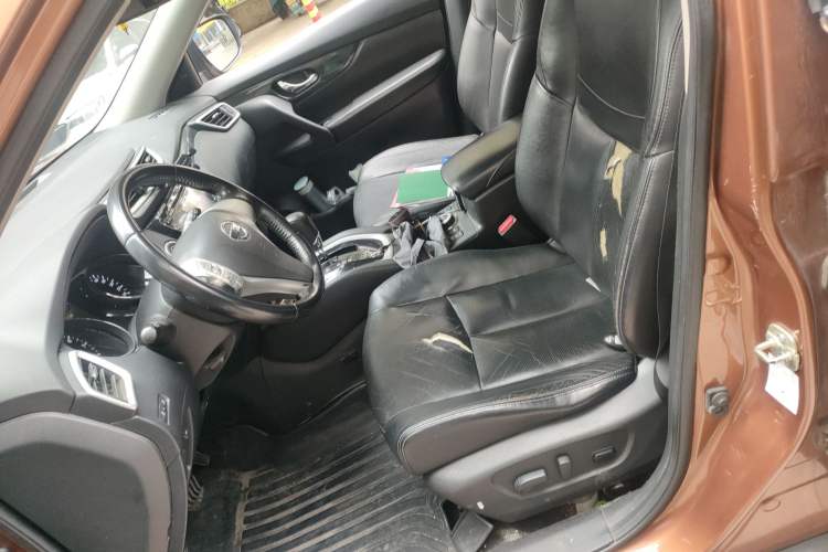 Used Nissan X-Trail 2014 2.5L CVT Luxury Edition 4WD
