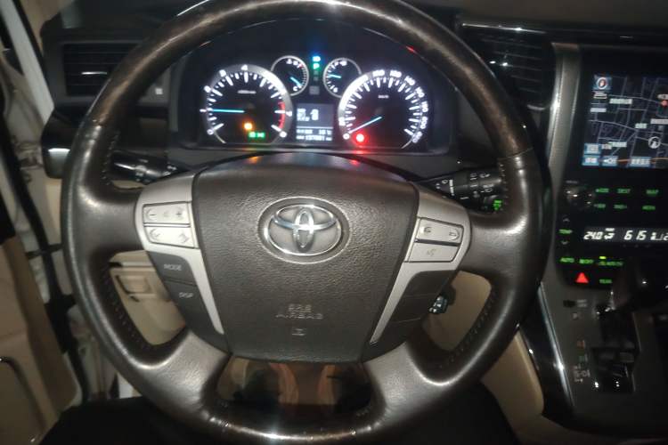 Used Toyota Alphard 2012 3.5L Luxury Edition