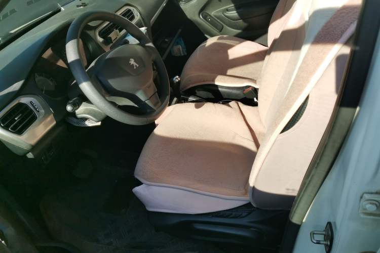 Used Peugeot 301 2014 1.6L Automatic Comfort Edition
