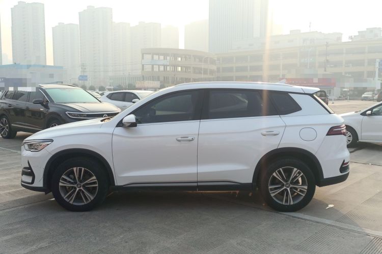 Used BYD Song Pro 2021 1.5T Automatic Elite Edition
