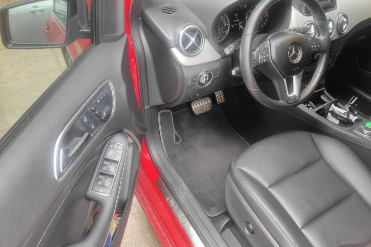 Used Mercedes-Benz B-Class 2012 B 200