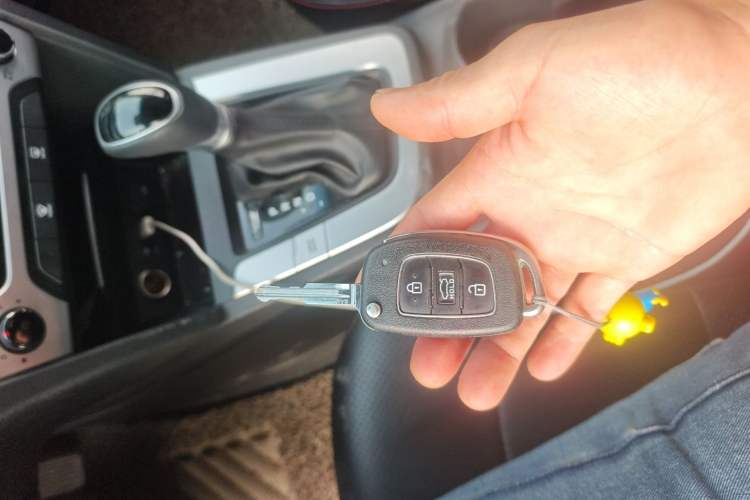 Used Hyundai Elantra (6th Generation / Lingdong) 2016 1.6L Automatic ZhiXuan – Elite Version Vehicle Key