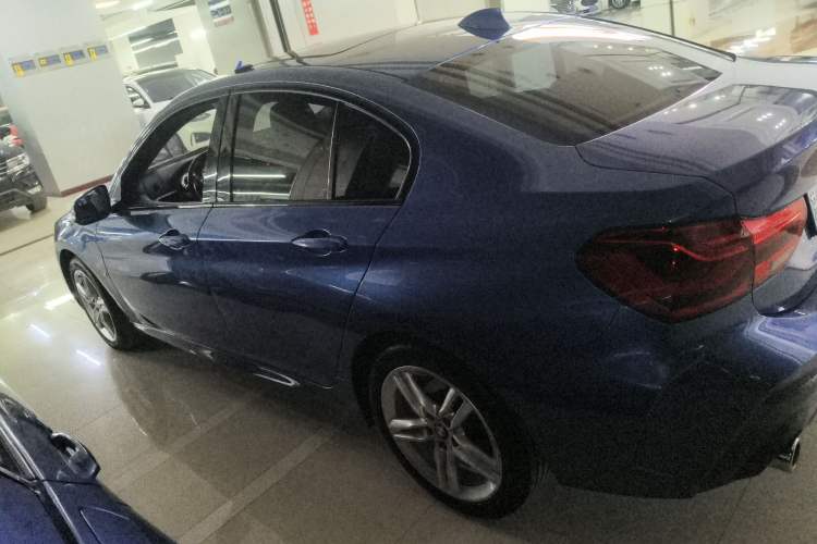 Used BMW 1 Series 2020 120i M Sport Package Exterior 3