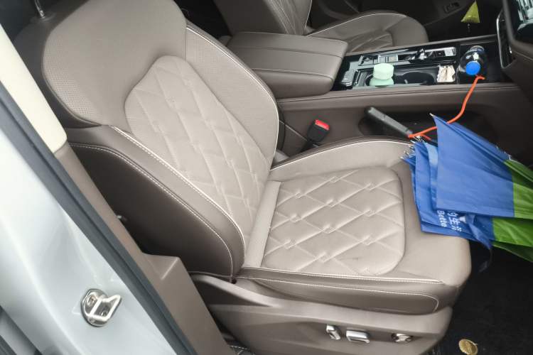 Used Volkswagen Viloran 2022 380TSI Prestige Edition