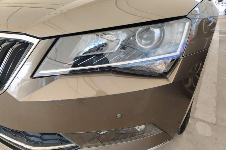 Used Skoda Superb 2018 TSI330 DSG Comfort Edition China VI Standard