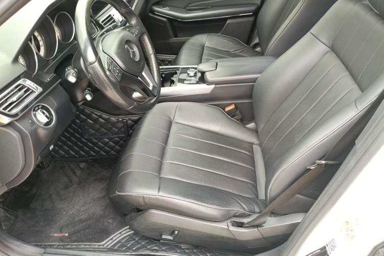 Used Mercedes-Benz E-Class 2015 Revised E 180 L Sport Edition Left Front Seat