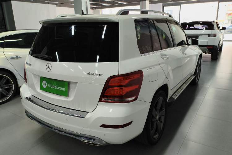 Used Mercedes-Benz GLK-Class 2013 Facelift GLK 300 4MATIC Fashion Edition
