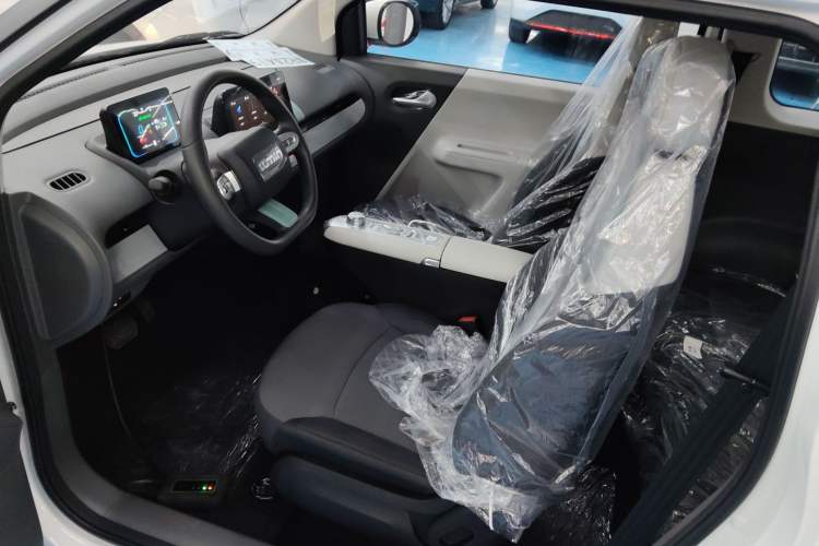 Used CHANGAN NEVO Lumin 2025 205 km Xiangqin Version Left Front Seat