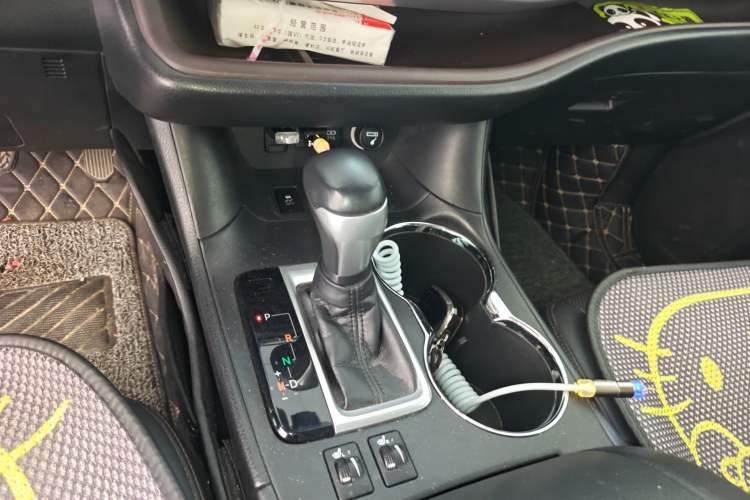 Used Toyota Highlander 2018 2.0T Four-Wheel Drive Prestige Version 7 Seats China VI Standard