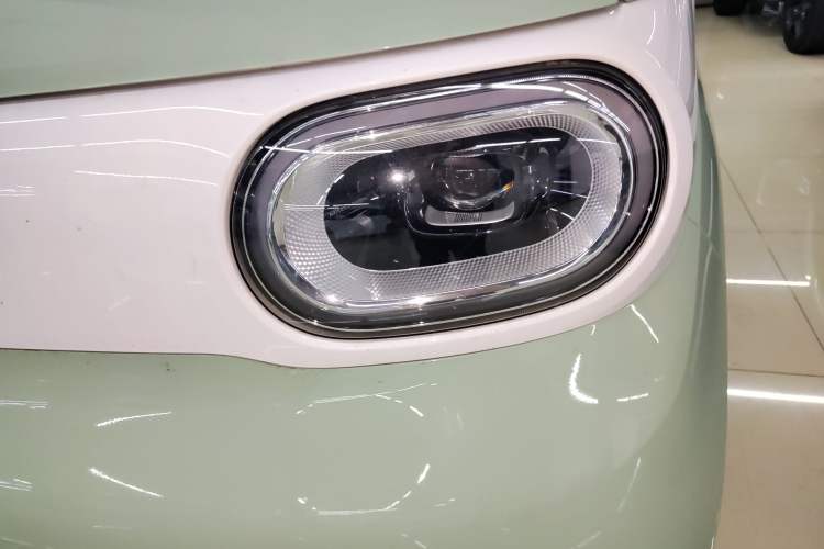 Used Wuling Hongguang MINIEV 2024 3rd Generation 215km Advanced Version