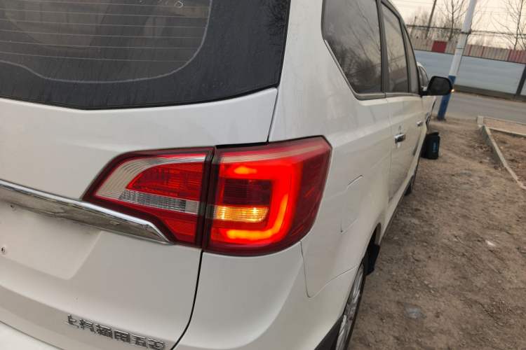 Used Baojun 730 2016 1.5L Manual Comfort Version 7 Seats China V Emission Standard
