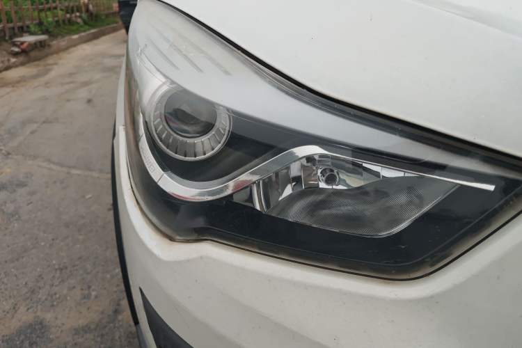 Used Haima S5 2018 1.6L Manual Comfort Model Right Front Headlight