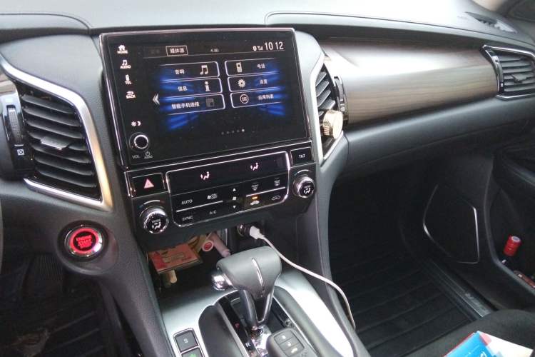 Used Honda Avancier 2019 240TURBO Two-Wheel Drive Elite Edition Audio And AC Panel