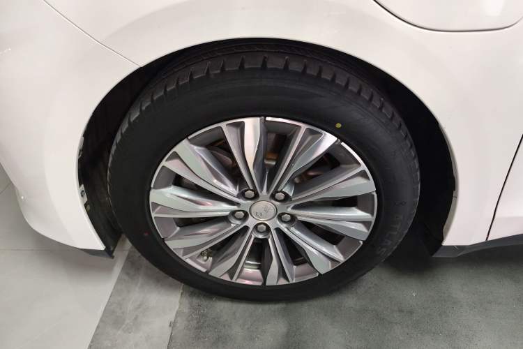 Used Hongqi E-QM5 2023 620km PLUS