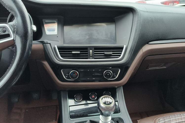 Used Zotye T600 2016 Sports Edition 1.5T Manual Luxury Model