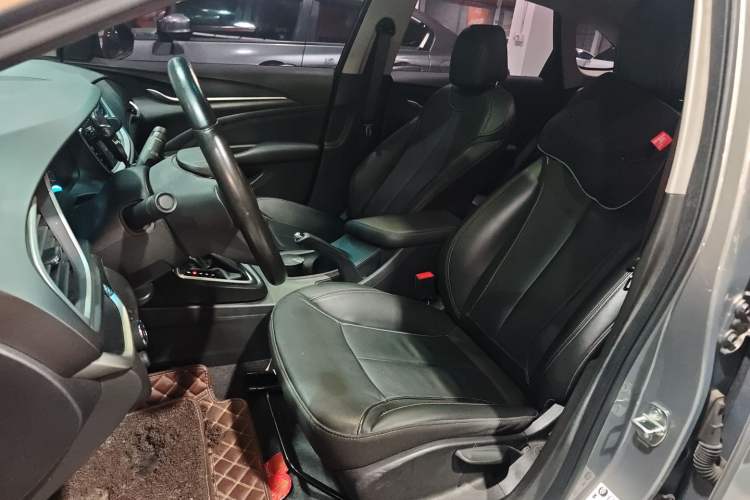 Used Buick Excelle GX 2019 18T Automatic Connected Elite Model China V Standard
