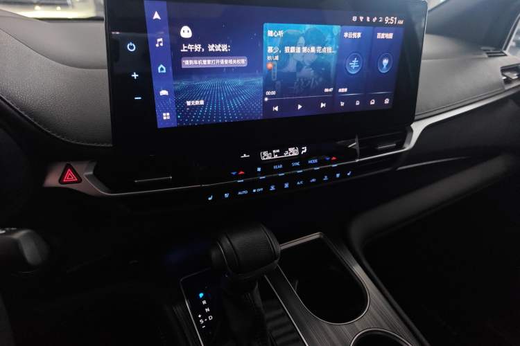 Used Toyota Sienna 2021 2.5L Hybrid Ultimate Edition