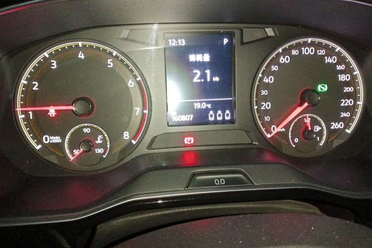 Used Volkswagen Sagitar 2019 200TSI DSG Comfort Version China VI Standard Odometer Close Up