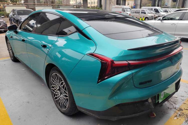 Used NETA S 2022 All-Electric 650 km Four-Wheel Drive Flagship Edition