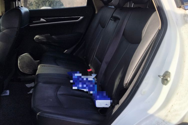 Used Dongfeng Aeolus AX7 2015 2.0L Manual Zhiyi Trim