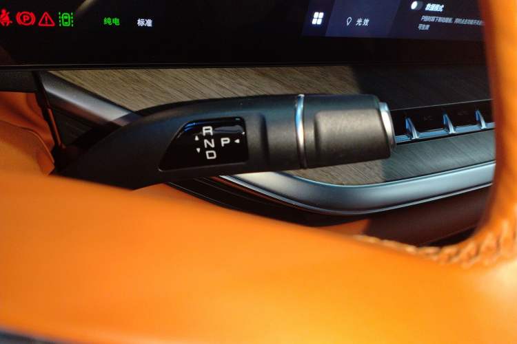 Used Wey Lanshan 2023 Four-Wheel Drive Ultra-Long Range Version
