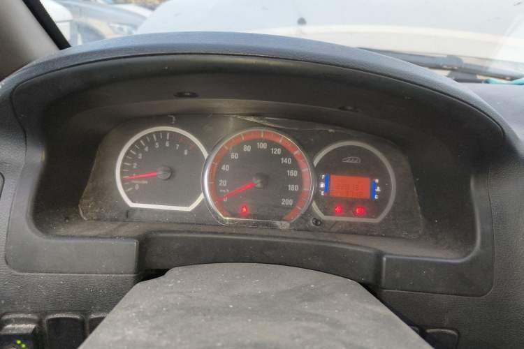 Used FORTHING Lingzhi 2015 M5 Q7 2.0L 7-Seater Long-Wheelbase Luxury Model