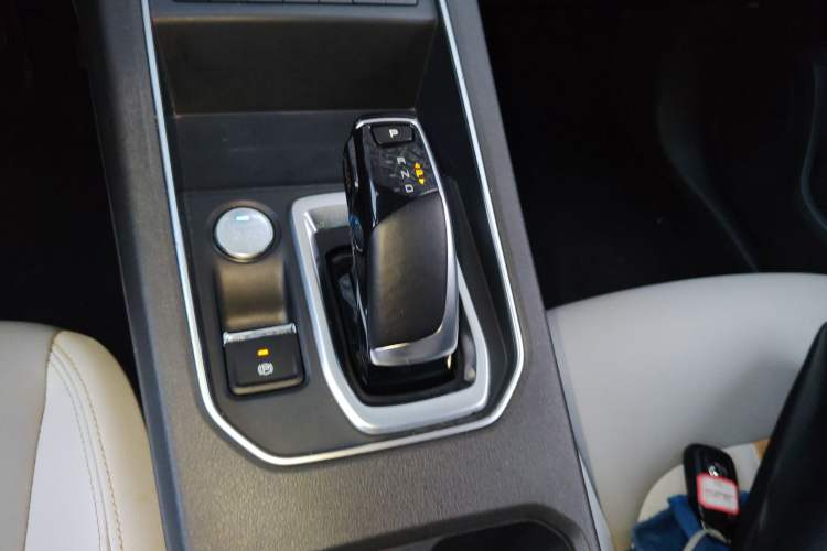 Used Dongfeng Aeolus E70 2023 Revised PRO Smart Drive Version
