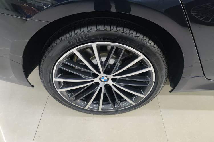 Used BMW 5 Series 2023 530Li Leading Model M Sport Package