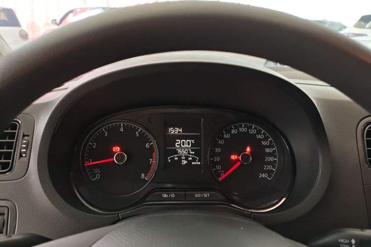 Used Volkswagen Polo 2016 1.4L Manual Fashion Model Instrument Cluster