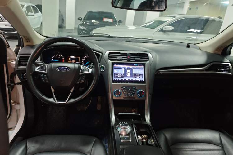 Used Ford Mondeo 2017 EcoBoost 180 Stylish Model
