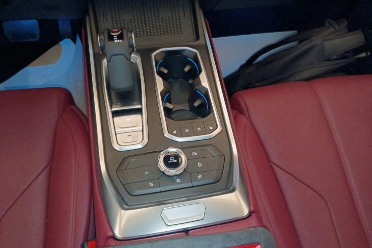 Used Tank 400 New Energy 2024 Hi4-T Off-Road Edition