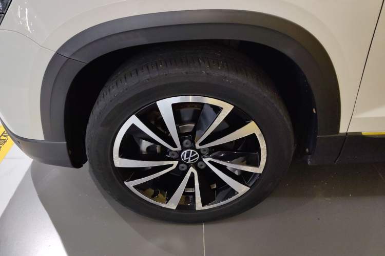 Used Volkswagen Tharu 2021 330TSI All-Wheel Drive Luxury PLUS Version